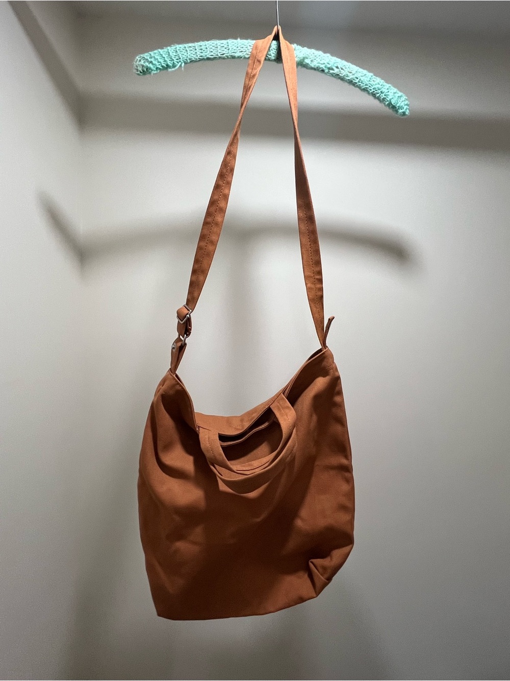 Classic Everyday Tote Bag in Brown